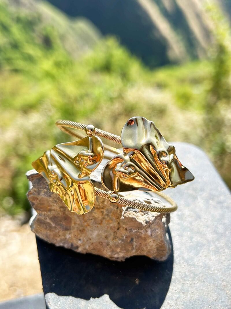 Gold Floral Wire Bangle Bracelet1