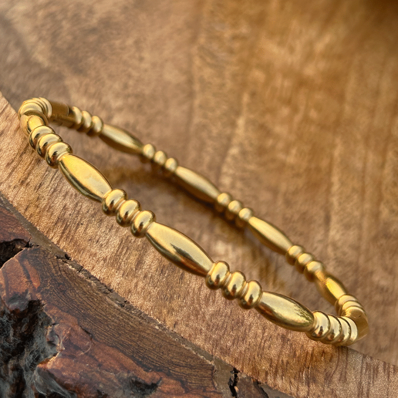 Classic Barrel Bead Gold Bracelet