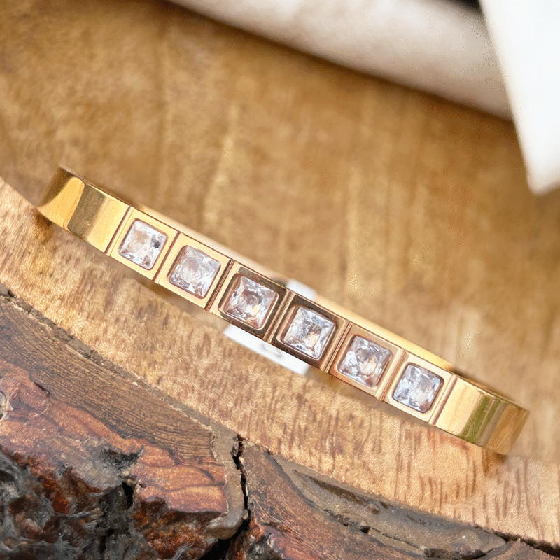 Bracelet with Princess-Cut Stones
