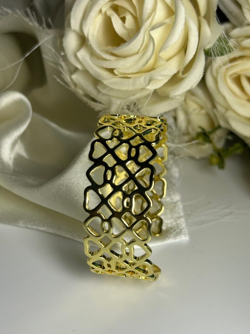 Heartlines Cuff - Image 3