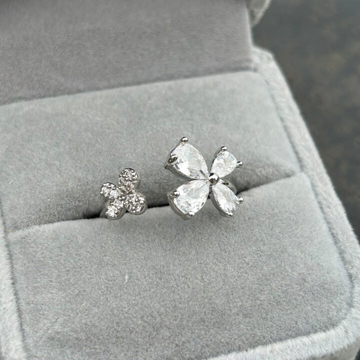 Frosted Wings Butterfly Ring