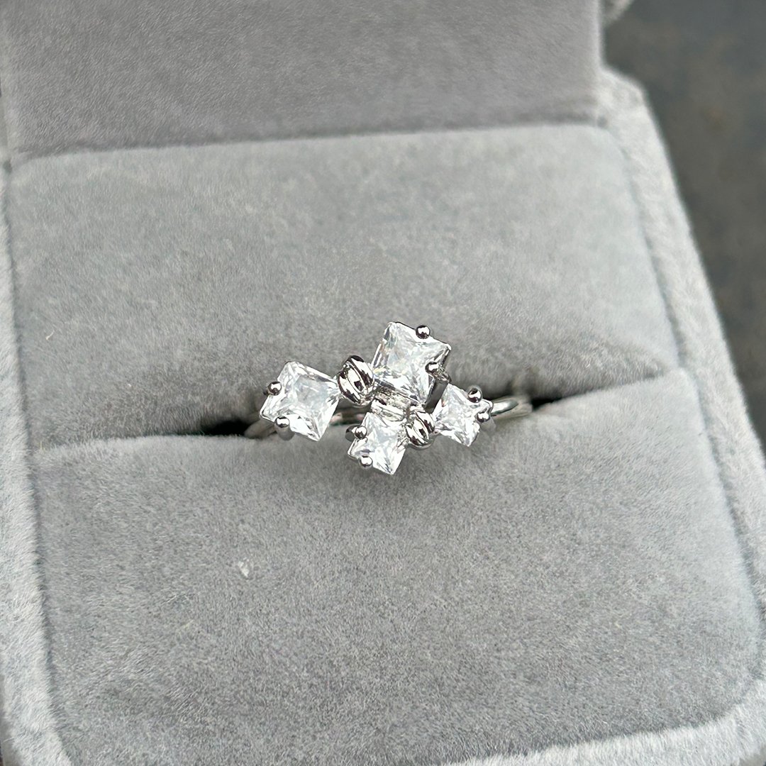 Crystal Crossfire Ring