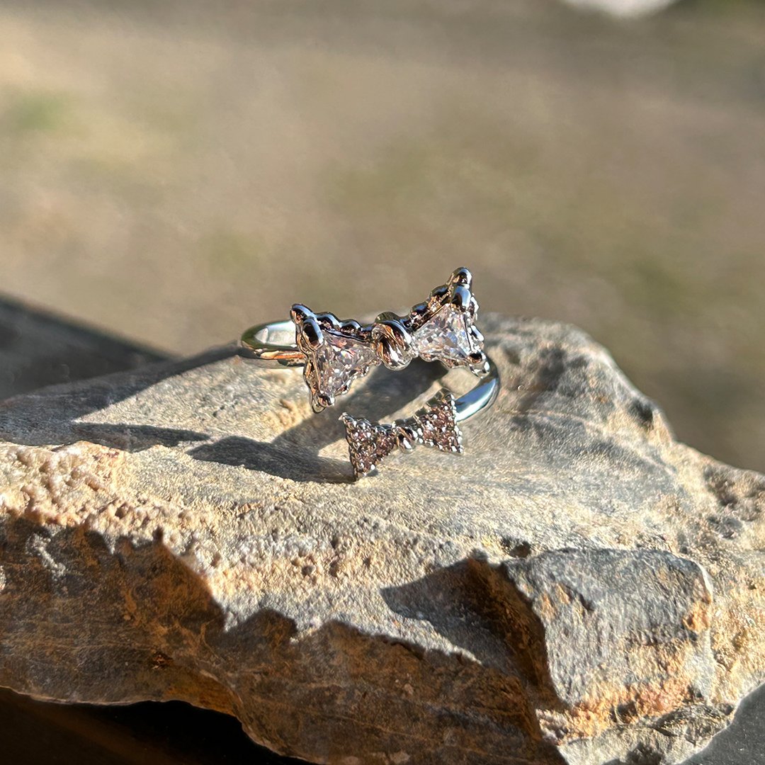 Twinkle Bows Ring