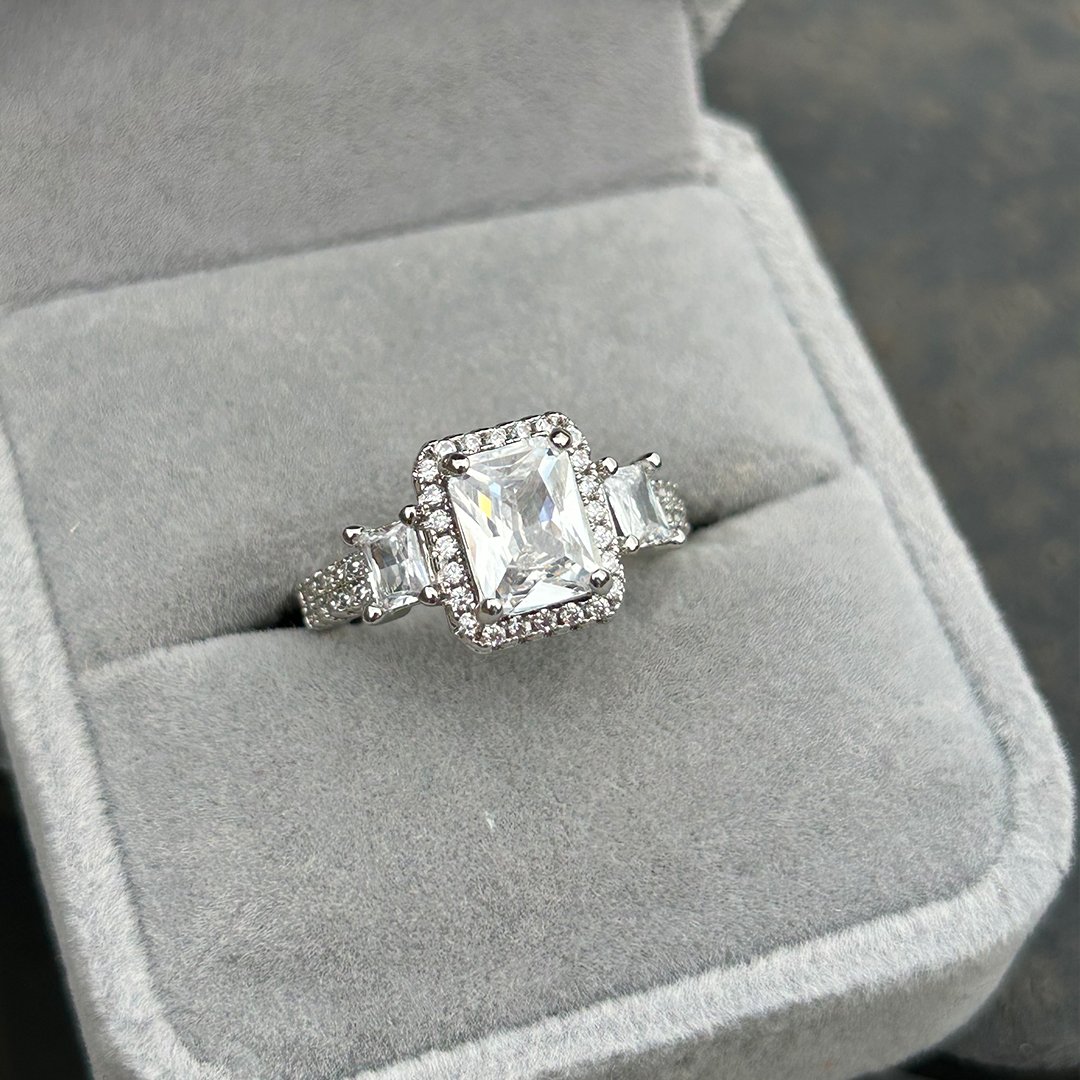 The Royal Radiance Ring