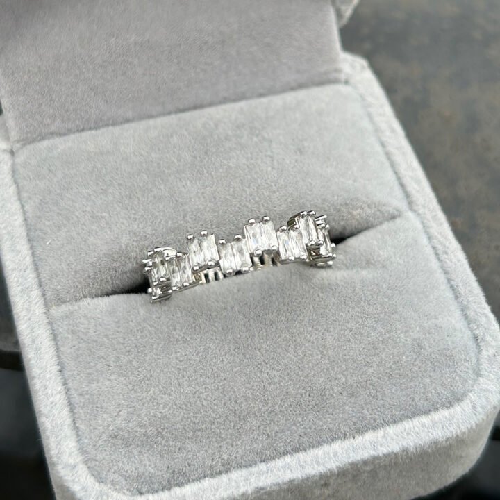 Luxe Prism Band