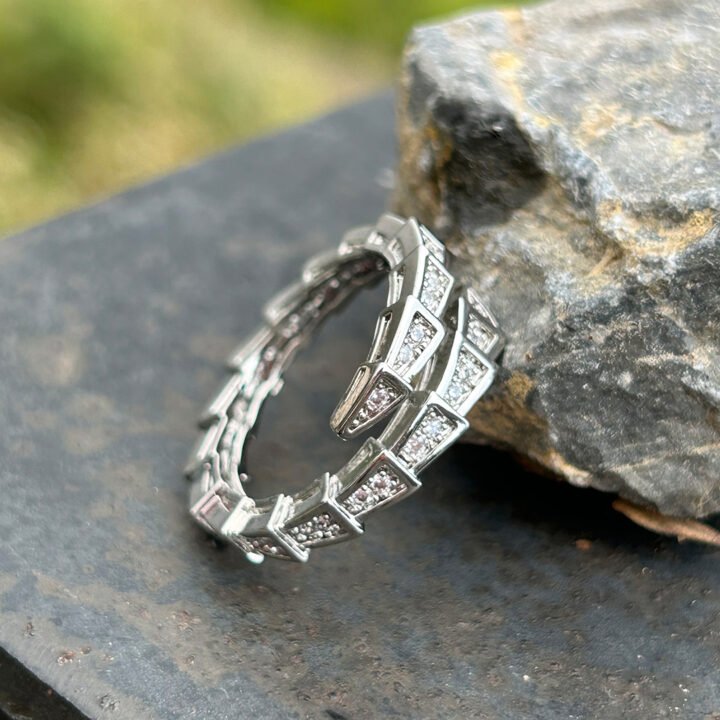 GeoGleam Triangle Band