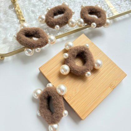 Pearl Puff Plush Hair Ties2