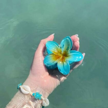 Tropical Bloom Hair Claw