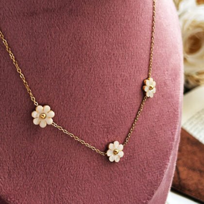 Daisy Daydream Necklace