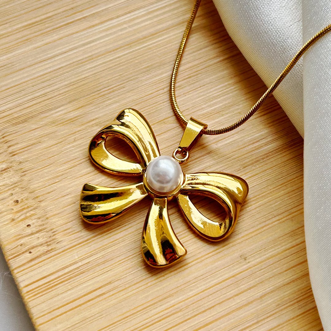 The Pearl Bow Grace Pendant