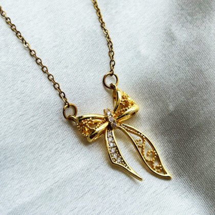 Royal Ribbon Sparkle Necklace
