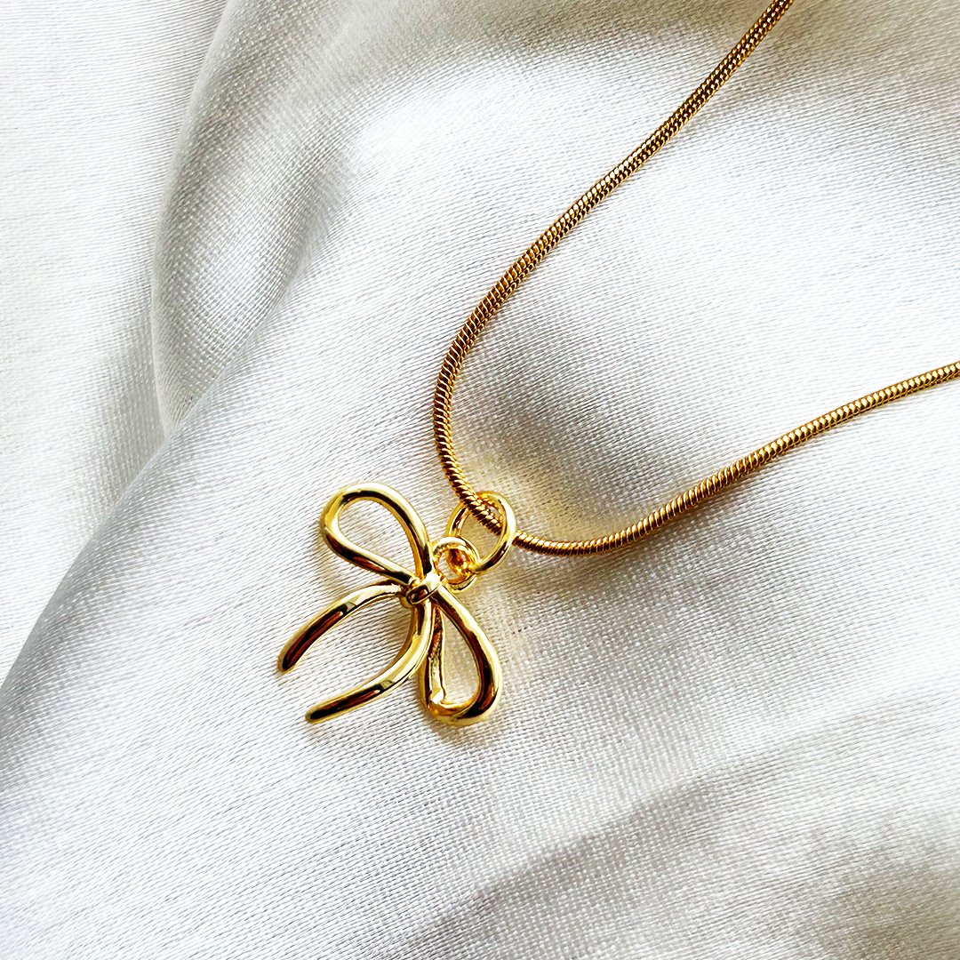 Golden Ribbon Whisper