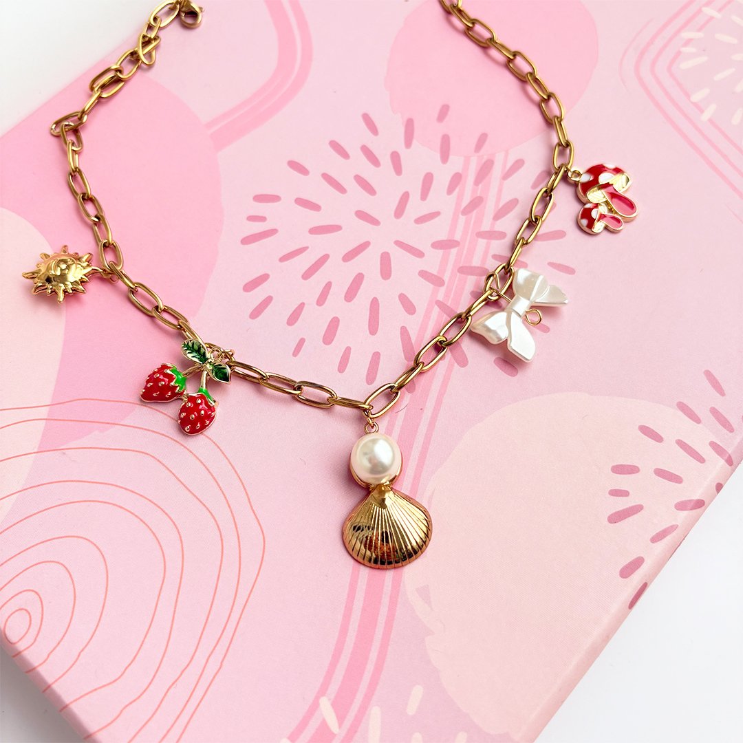 Golden Daydreams Necklace