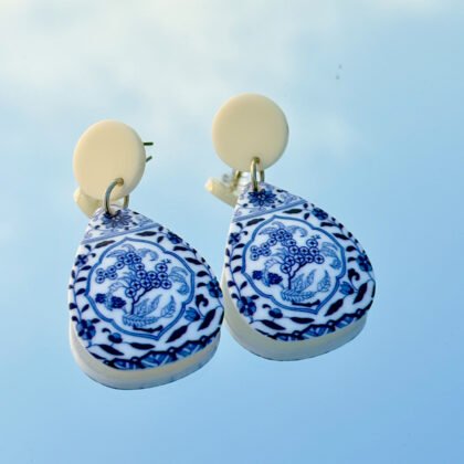 Blue Porcelain Drop