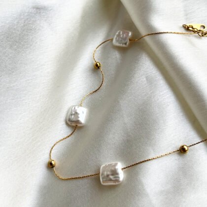 Golden Starleaf Mother of Pearl Pendant