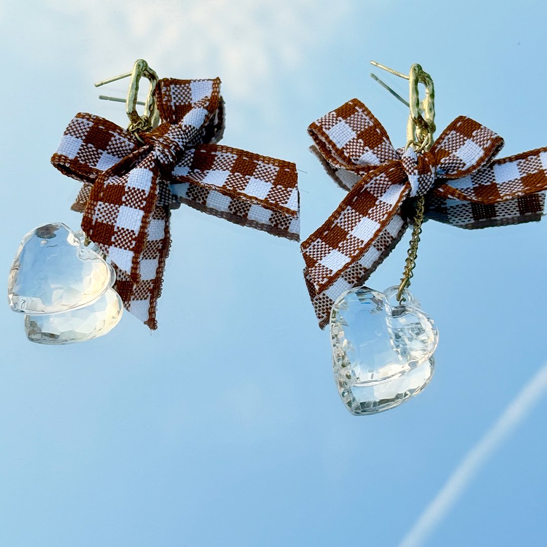 Vintage Gingham Bow & Crystal Heart Vintage Gingham Bow & Crystal Heart