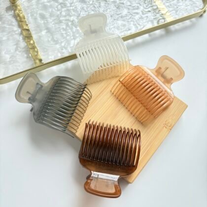 GlossGrip Wide Comb Claw