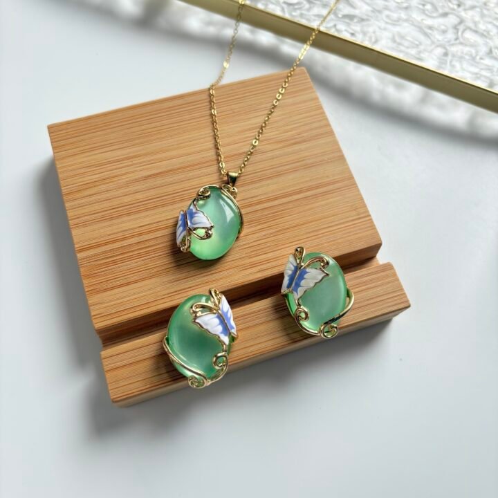 Emerald Butterfly Grace Set