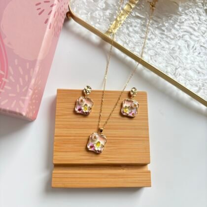 Blush Petal Charm Set