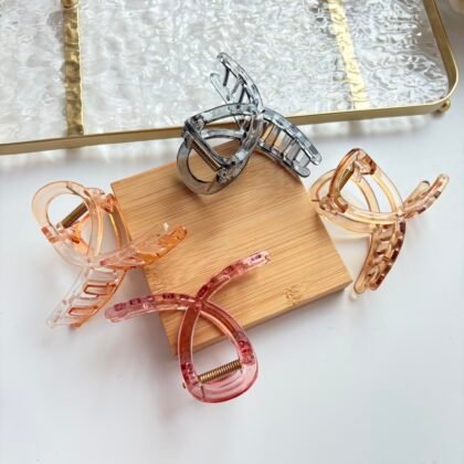Crystal Loop Claws