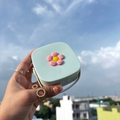 Charm Case (Flower)