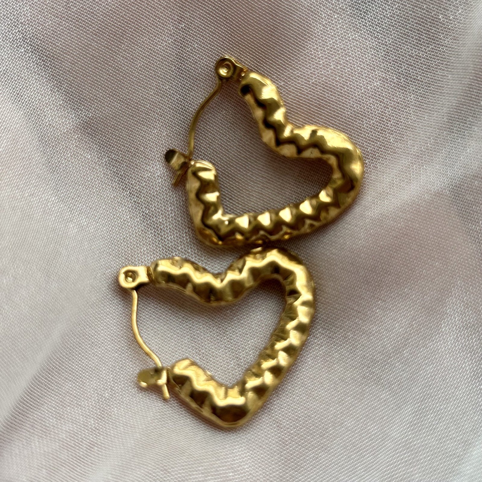 Mini Puffy Hearts Hoops