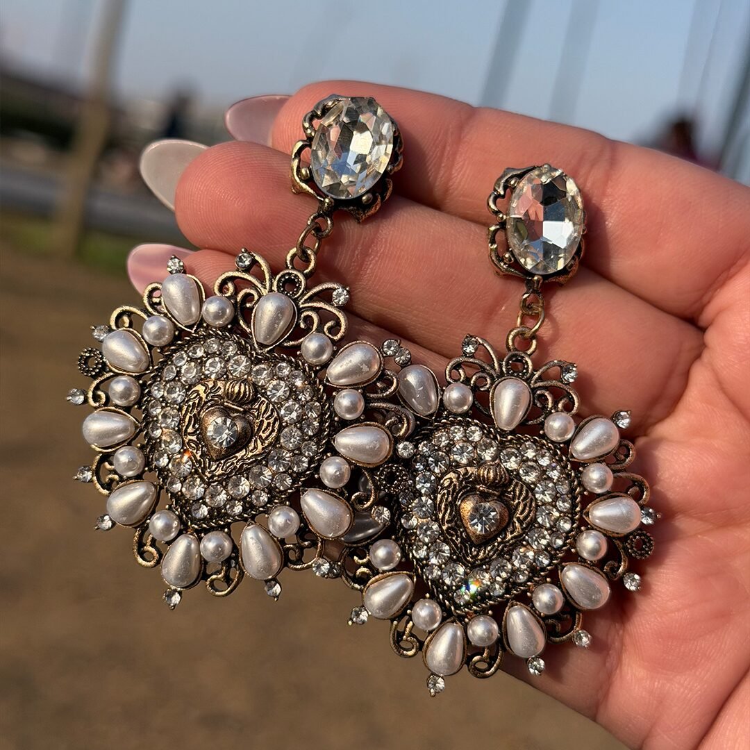 Antique Pearl Heirloom Drops