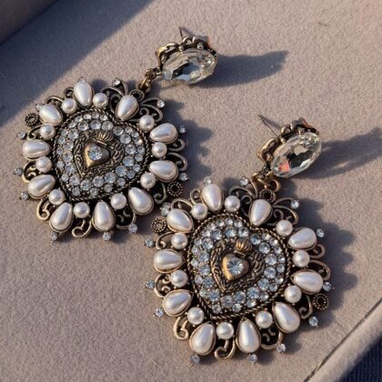 Antique Pearl Heirloom Drops