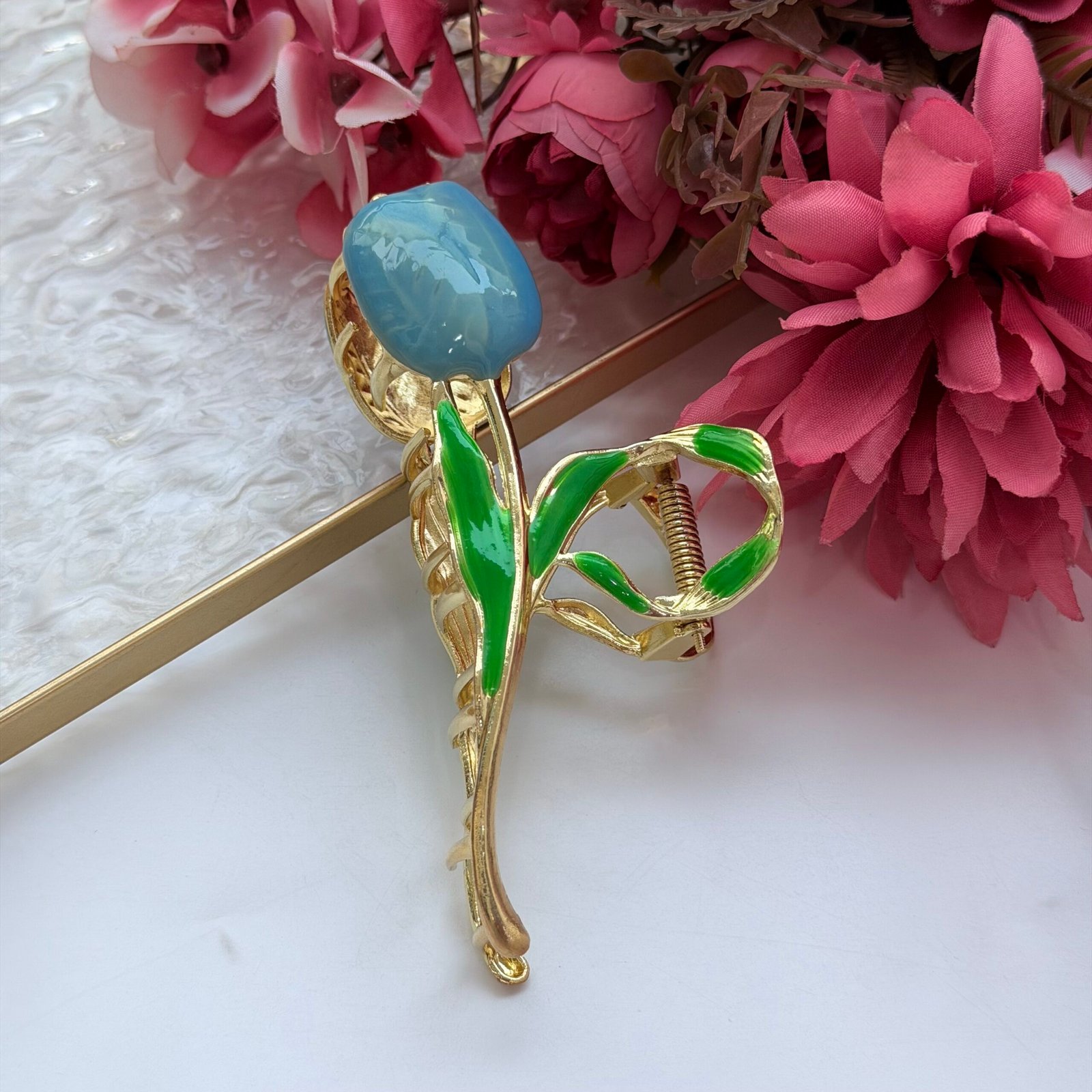 Lavender Bloom Luxe Clutcher1