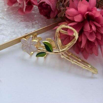 Ivory Garden Vine Clutcher